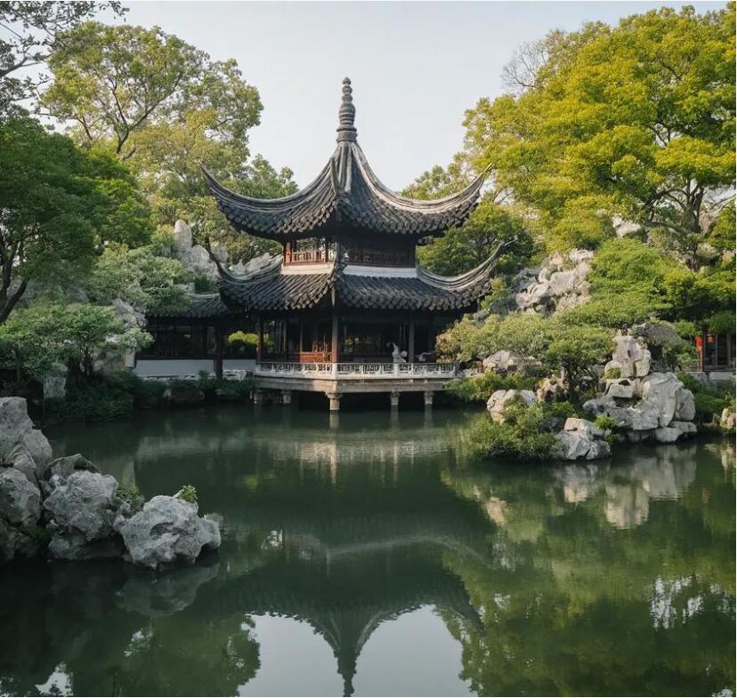 鸡西滴道芷蕾土建有限公司